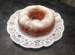 Foto principal de Queque de nueces, pasas y cerezas