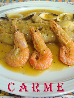 Una foto de Rape con almejas y gambas en salsa