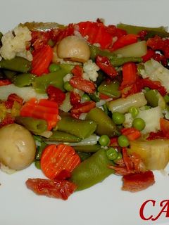 Una foto de Menestra de verduras con jamón
