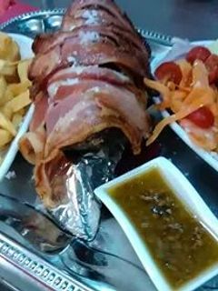 Una foto de Solomillo albardado