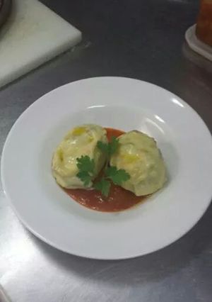 Una foto de Papas rellenas de carne y queso