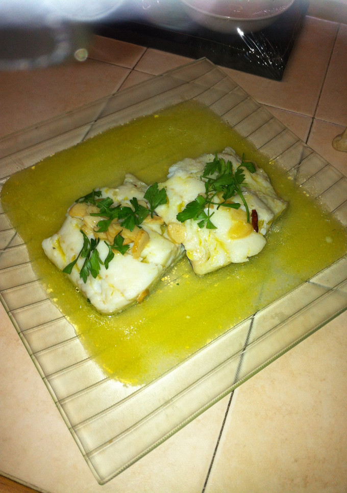 Una foto de Bacalao al pil pil