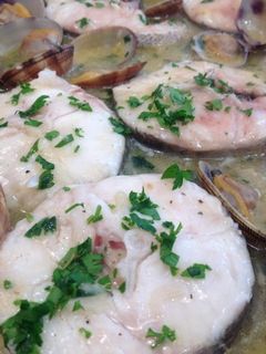 Una foto de Merluza en salsa verde