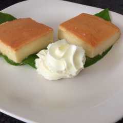 Una foto de Flan de limón con AMC