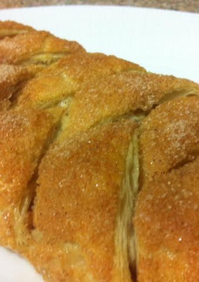 Una foto de Trenza de hojaldre de manzana