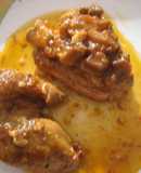 Manitas de cerdo en salsa con cerveza