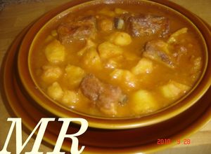 Foto principal de Patatas estofadas con lo que uno quiera