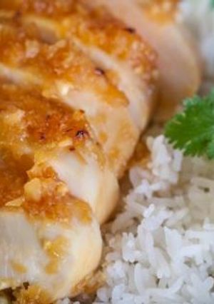 Una foto de Asado de pollo con salsa de piña al jengibre