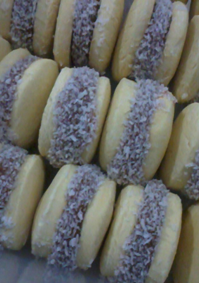 Una foto de Alfajores de maizena sin harina