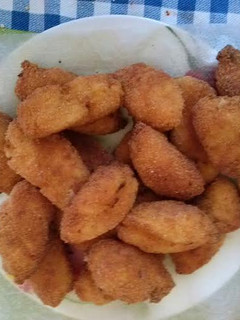 Una foto de Croquetas de pollo caseras fácil de hacer