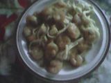 Camarones al ajillo con pasta encremada