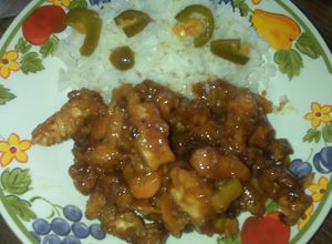 Una foto de Pollo agridulce con piña