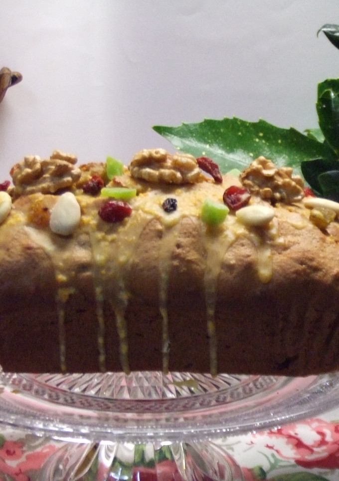 Una foto de Plum-cake navideño con azucarado de naranja