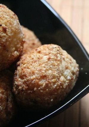 Foto principal de Bolitas de puré de patata y sobrasada