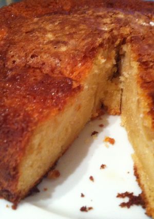 A picture of Apple and Orange Yogurt Cake.