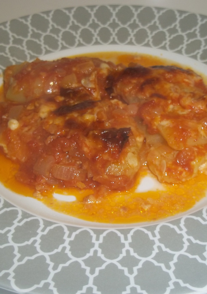 Una foto de Calabacines con salsa de tomate y gratinados