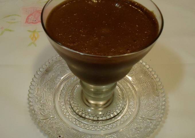 Foto principal de Mousse de chocolate sencillo