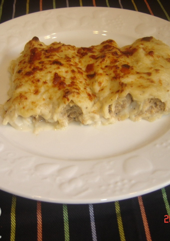 Una foto de Canelones trufados a la catalana con manzana