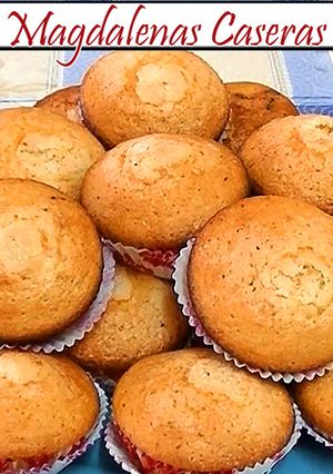 Una foto de Magdalenas caseras esponjosas