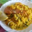 Paella de arroz con mariscos