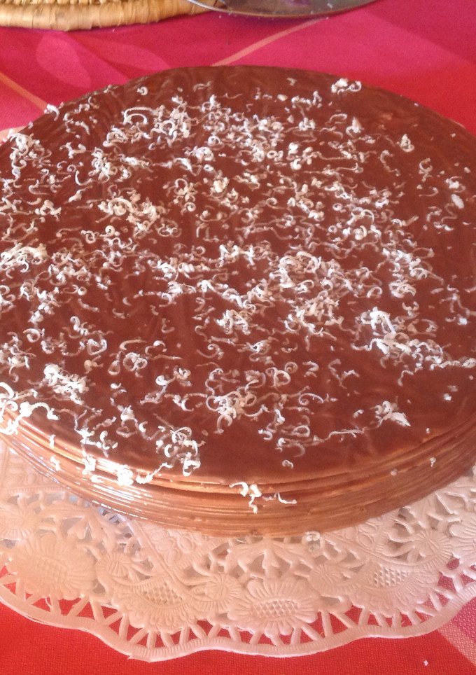 Una foto de Tarta de obleas y nutella con coco