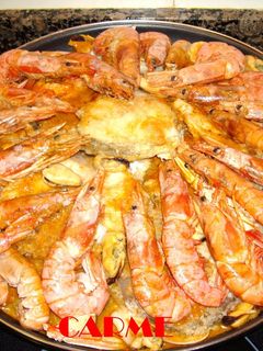 Una foto de Zarzuela de pescado y marisco navideña