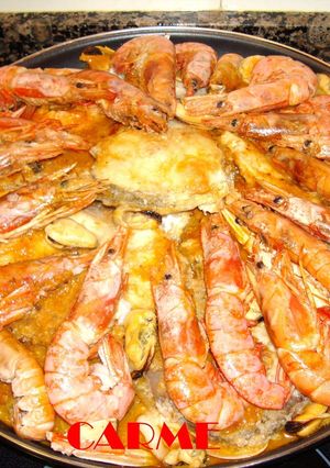Una foto de Zarzuela de pescado y marisco navideña
