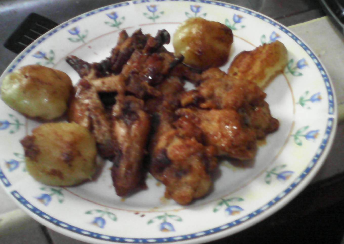 Alitas de pollo con salsa barbacoa