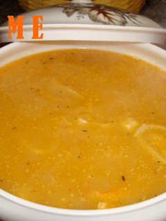 Una foto de Sopa de mariscos con arroz