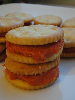 Una foto de Galletitas rellenas de sobrasada
