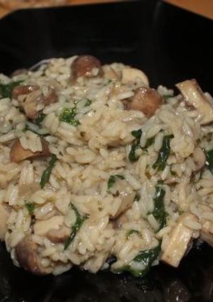 Una foto de Risotto de champiñones y espinacas