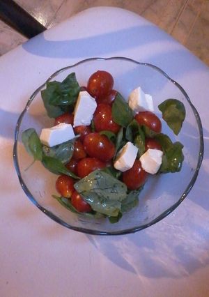 Una foto de Ensalada caprese