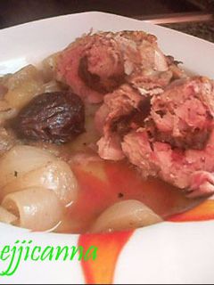 Una foto de Muslo de pavo relleno