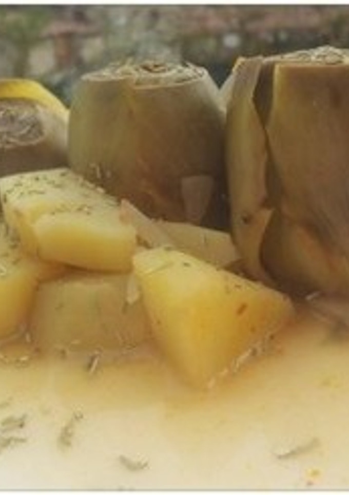 Una foto de Alcachofas guisadas con patatas