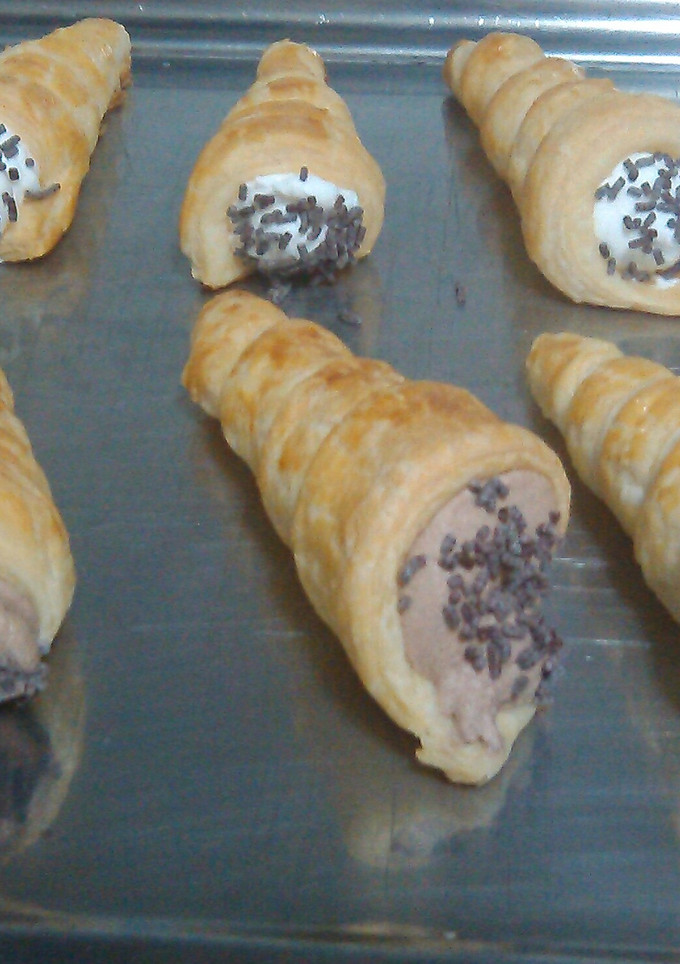 Una foto de Cucuruchos de hojaldre (dulces o salados)