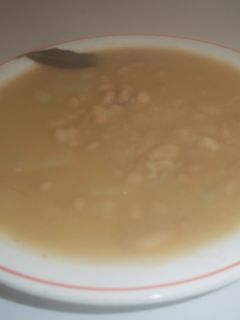 Una foto de Judias blancas estofadas