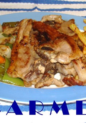 Una foto de Costillas de cordero con verduras salteadas