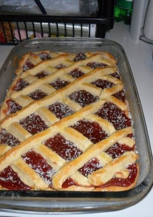 Una foto de Pasta frola de dulce de membrillo