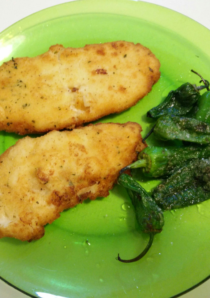 Una foto de Pechugas de pollo con bechamel