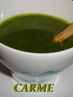 Una foto de Salsa verde muy picante