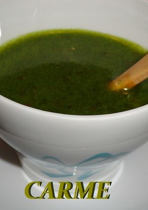 Una foto de Salsa verde muy picante