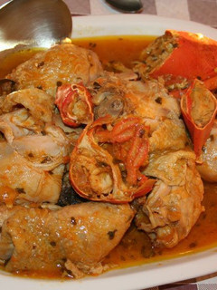 Una foto de Bogavante con pollo de corral