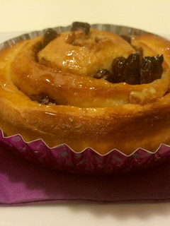 Una foto de Caracolas de pasas con nueces (kanelbulle)