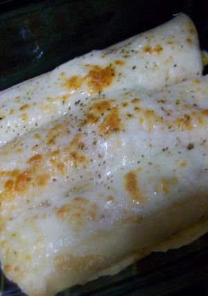 Una foto de Crepes rellenos de arroz