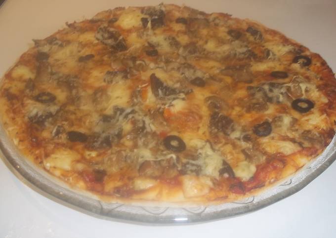 Foto principal de Pizza de setas y champiñones