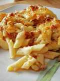 Macarrones con carne picada y bechamel, gratinados en el horno