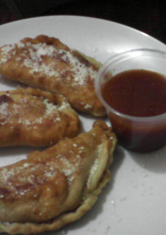 Una foto de Empanadas fritas de carne molida de res
