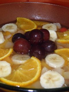 Una foto de Ensalada de frutas natural
