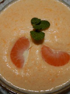 Una foto de Mousse de mandarinas