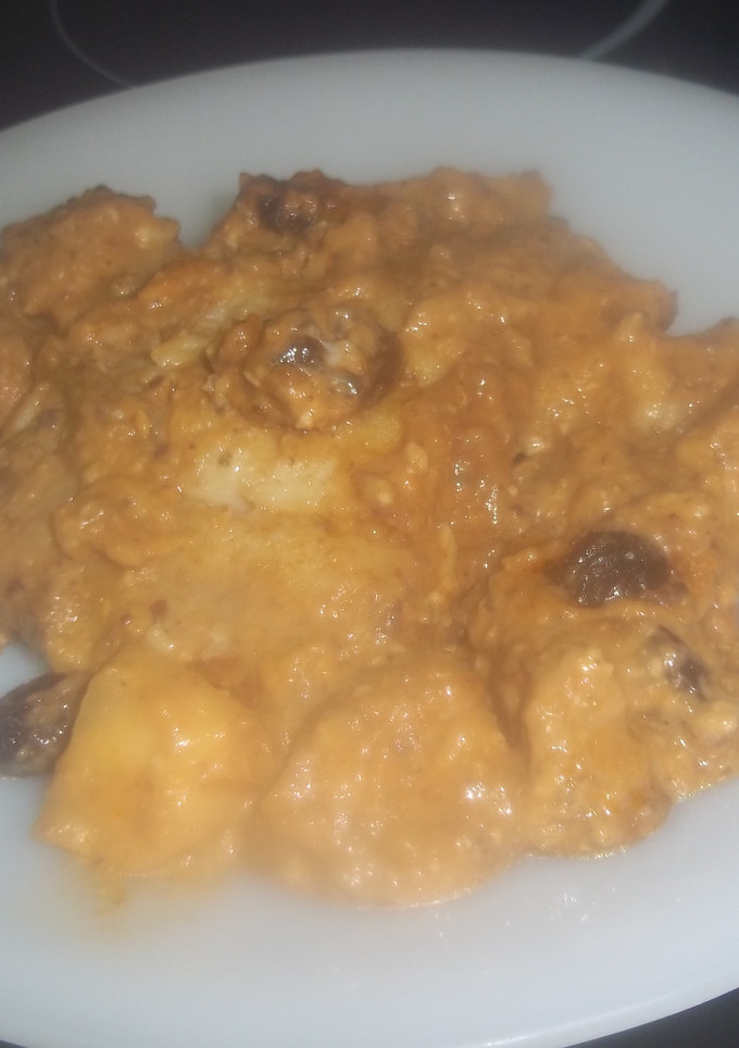 Una foto de Bacalao con manzanas